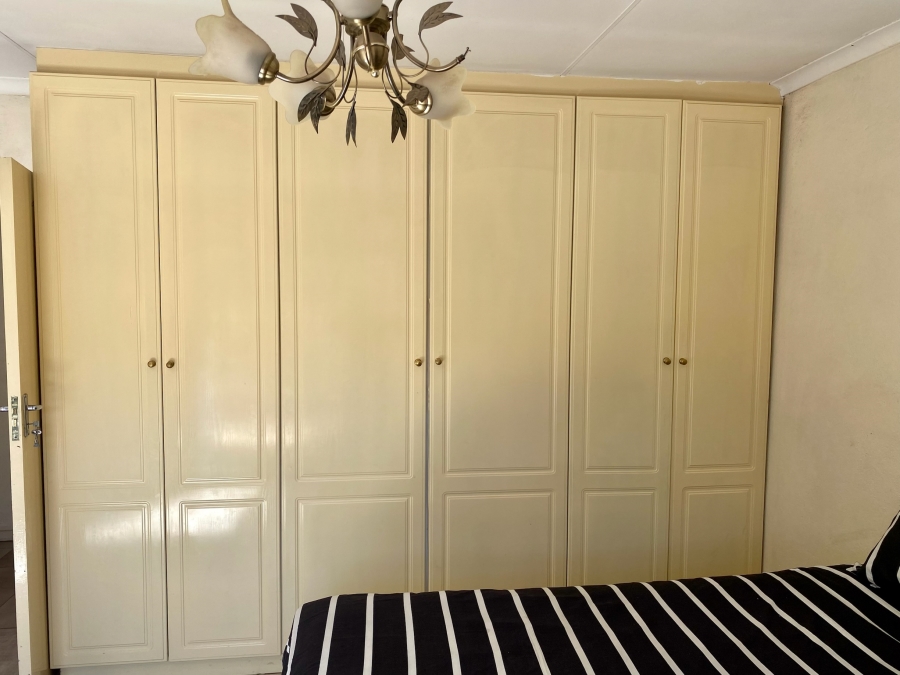 3 Bedroom Property for Sale in Tlhabane North West